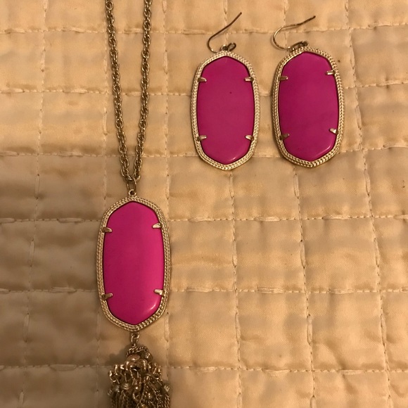 Kendra Scott Necklace / Danielle earrings - Picture 1 of 4